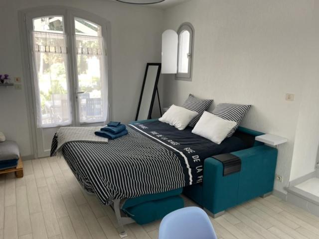 생죠지드디돈느 Adorable Petite Maison A 400M De La Mer 빌라 외부 사진