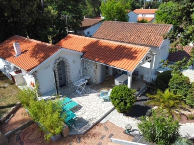 생죠지드디돈느 Adorable Petite Maison A 400M De La Mer 빌라 외부 사진